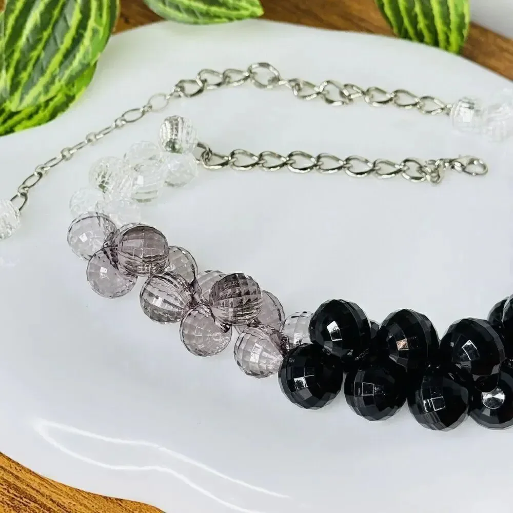 Vintage Faceted Lucite Bead Necklace Smokey Purple Taupe Plastic Graduated 4151